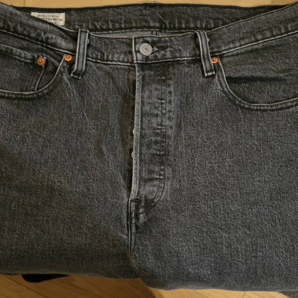 Levi's Premium 501 Button-Fly Jeans - Big E 2018 32X26